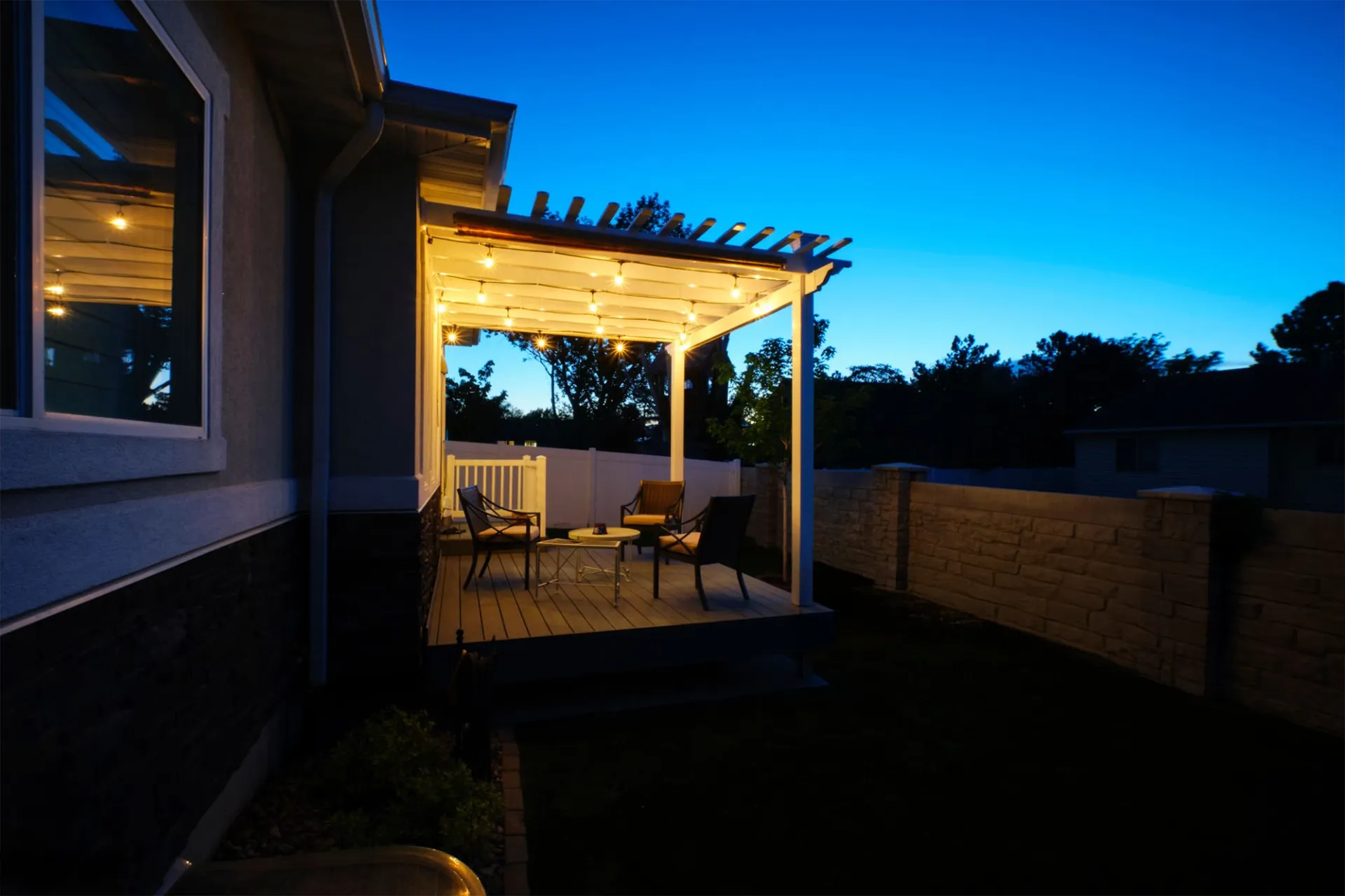Stock porch deck lighting